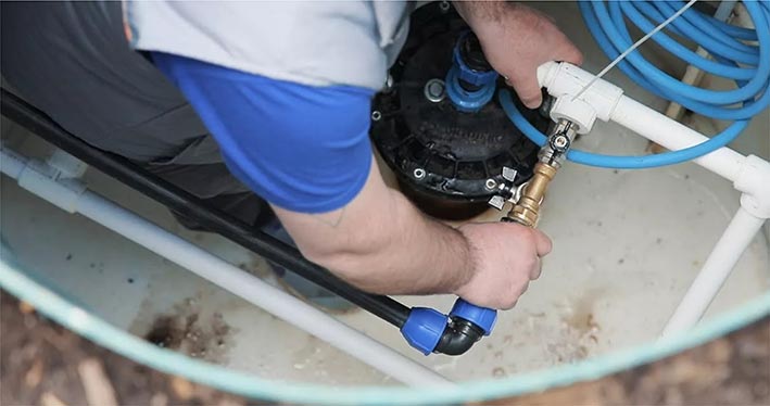 kak vypolnyaetsya montazh kanalizacionnogo nasosa